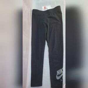 Nike Girls Tight Fit